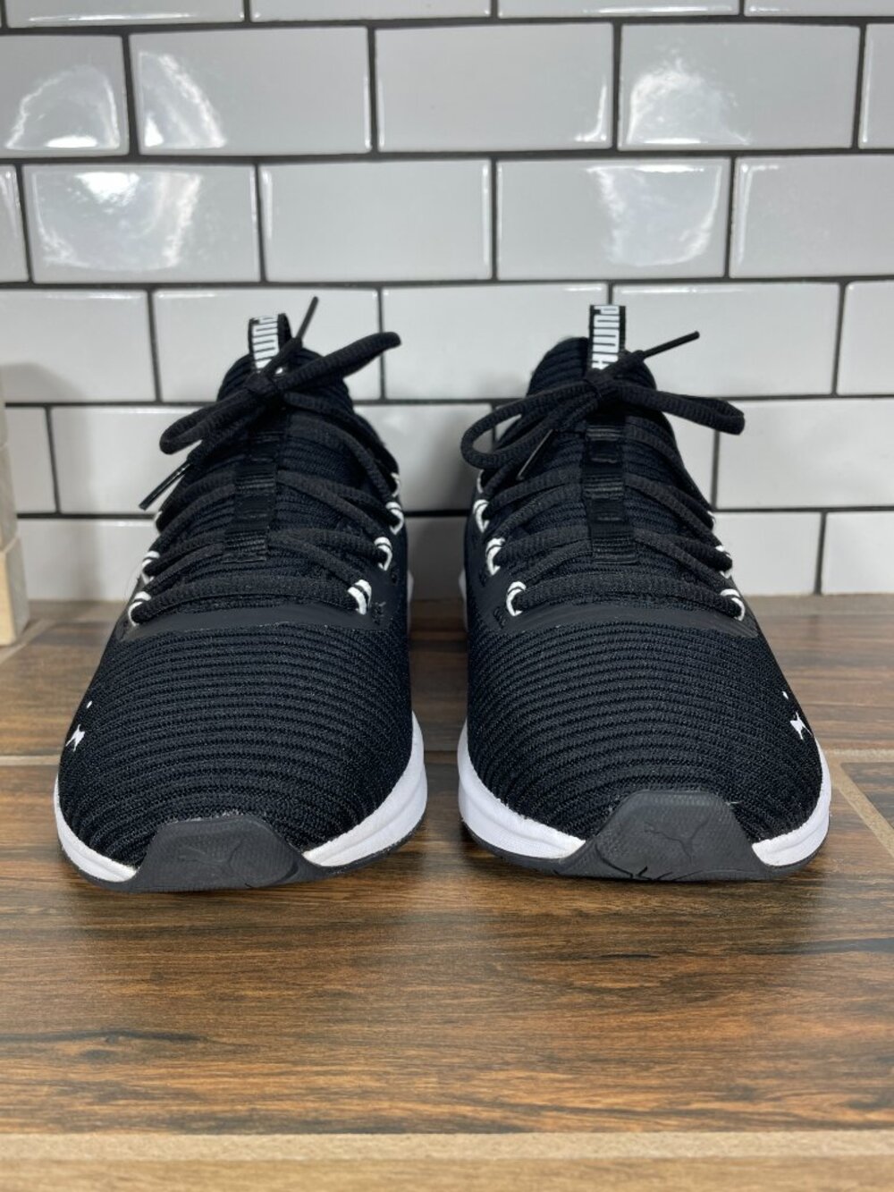 Puma Softride Finesse Sport Running Shoes Womens Size 8.5 Black White Sneaker - Picture 2 of 12